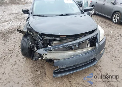 2015 Nissan Altima 2.5 S из США, поврежденный, VIN 1N4AL3AP1FN920150